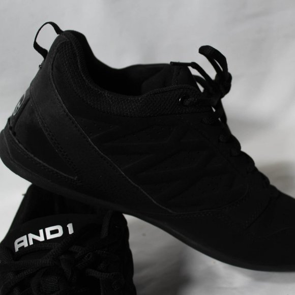 Classic Black Basketball Tennis Shoe Sneaker Men's Size 8 Worn Once - Picture 2 of 4